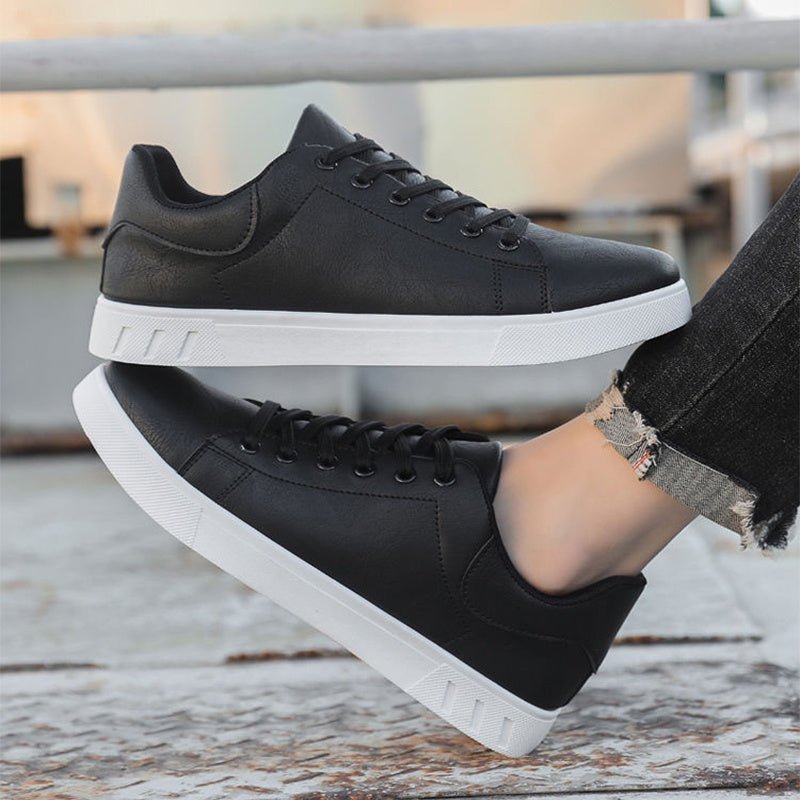 EaseFlex Men’s Casual Slip-Ons